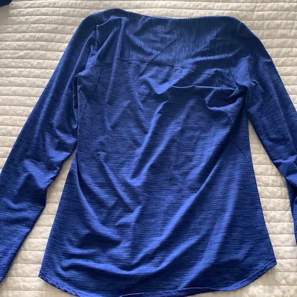 Athleta 2 pieces. A perfect set! - Picture 7 of 9